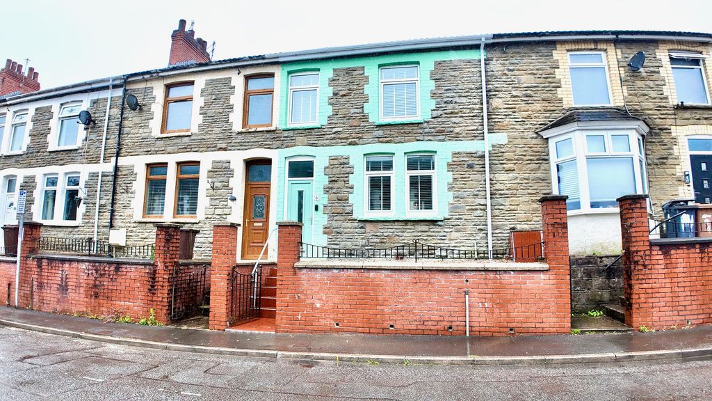 Property photo 1 of 23