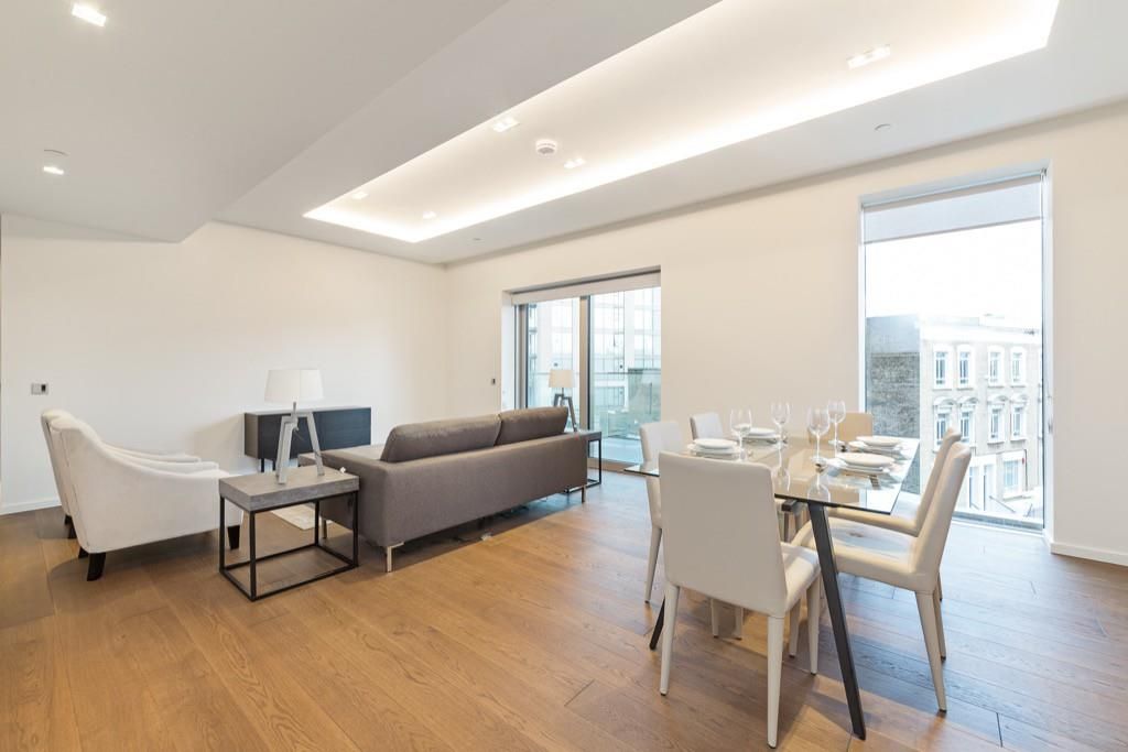 Property photo 3 of 9 Reception