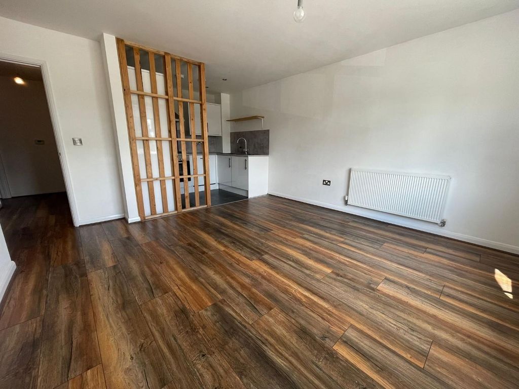 Property photo 3 of 14 Whatsapp Image 2024-07-24 At 11.48.01 Am (1).Jpeg