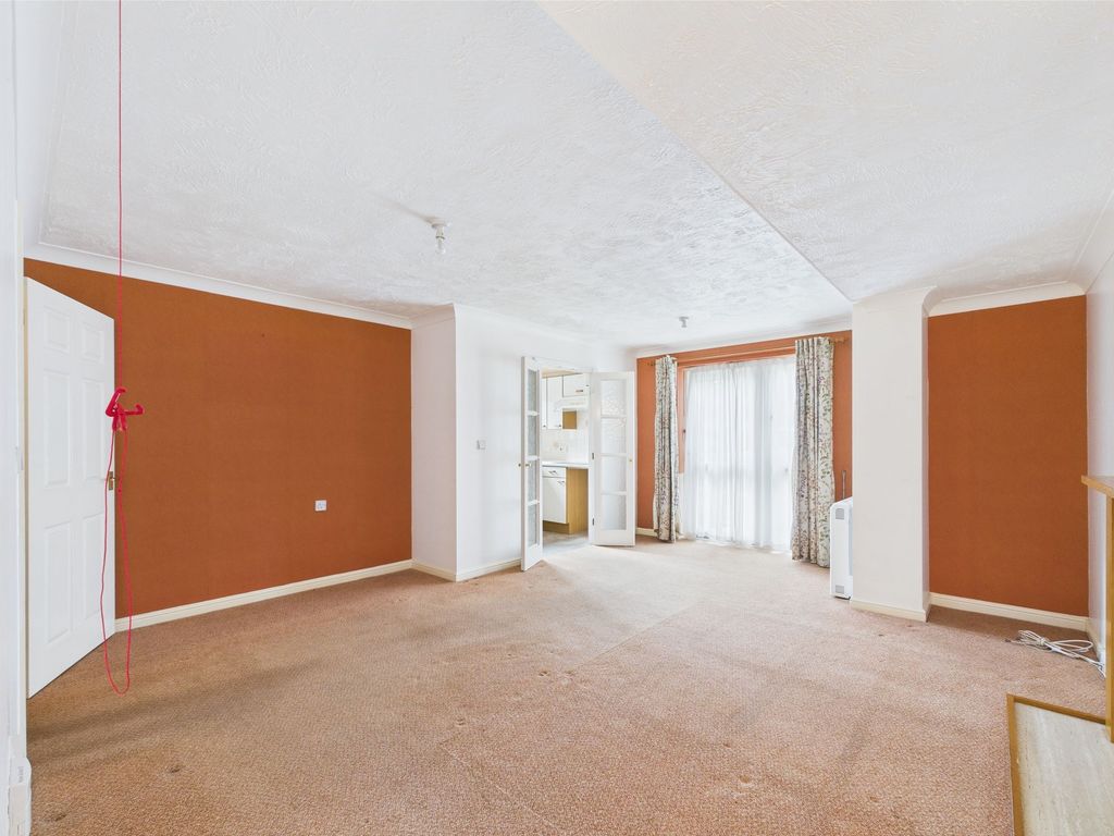 Property photo 3 of 9