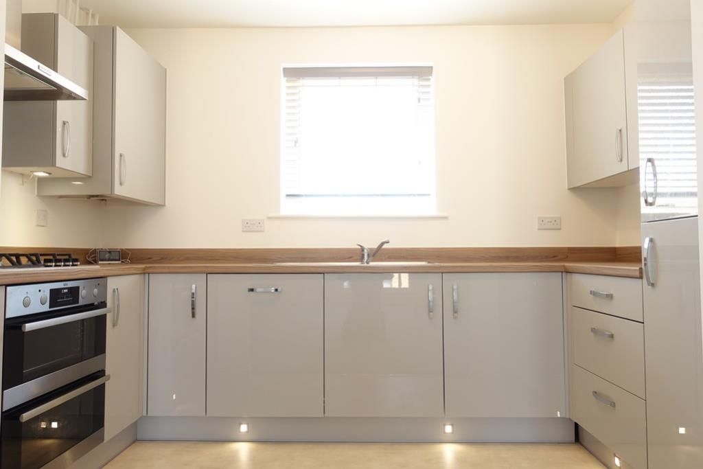Property photo 3 of 7 F5 45 Longhorn Kitchen