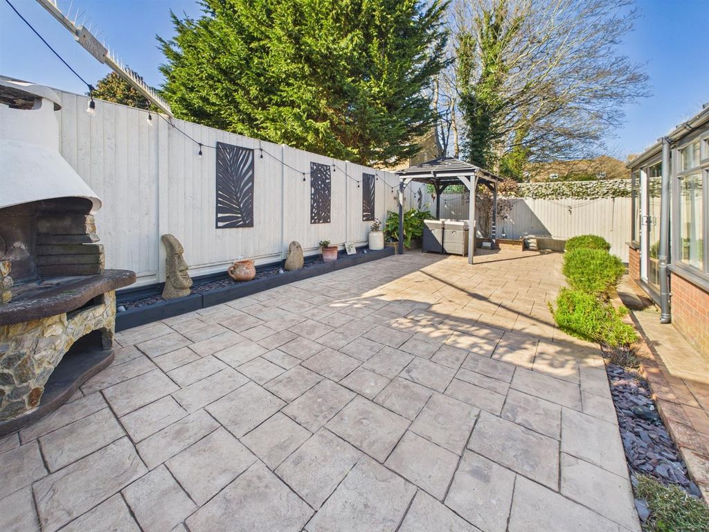 Additional image 9 of 4 bed detached house for salePhyllis Avenue, Peacehaven BN10