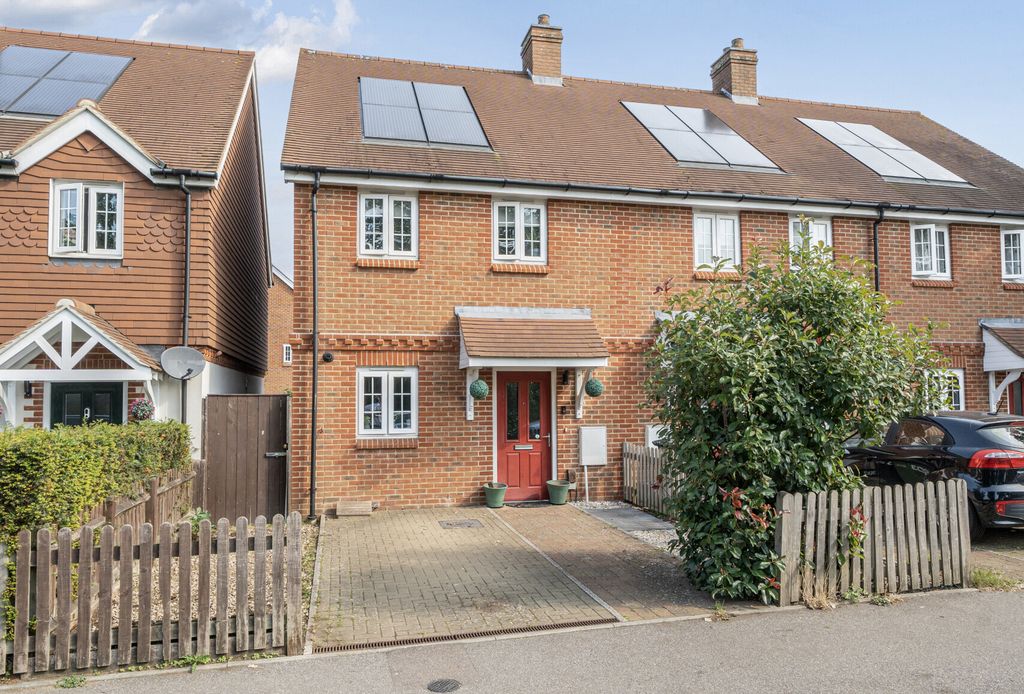 Property photo 1 of 19 1325639-20-68931F...