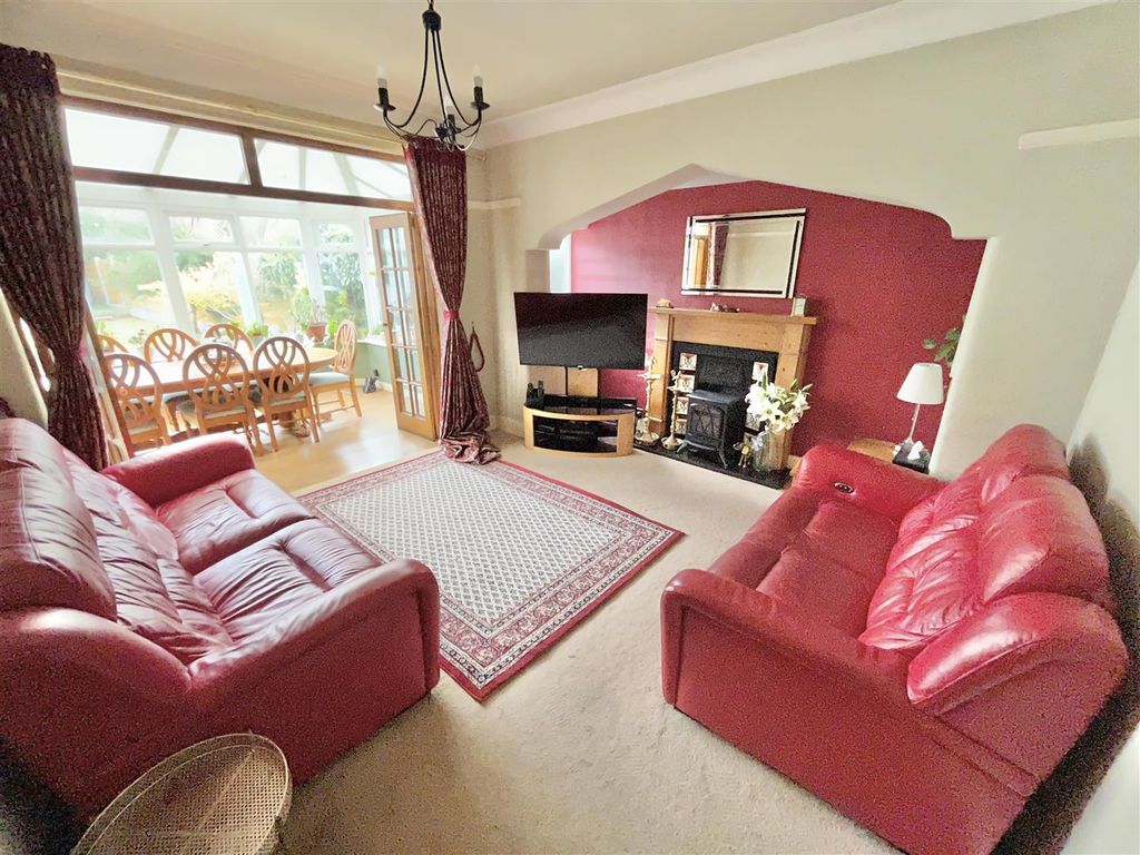 Property photo 2 of 41 Image 2