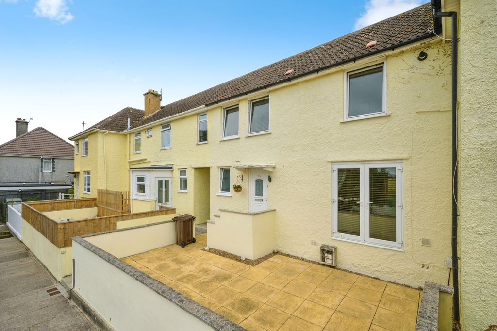 Property photo 1 of 17 Photo