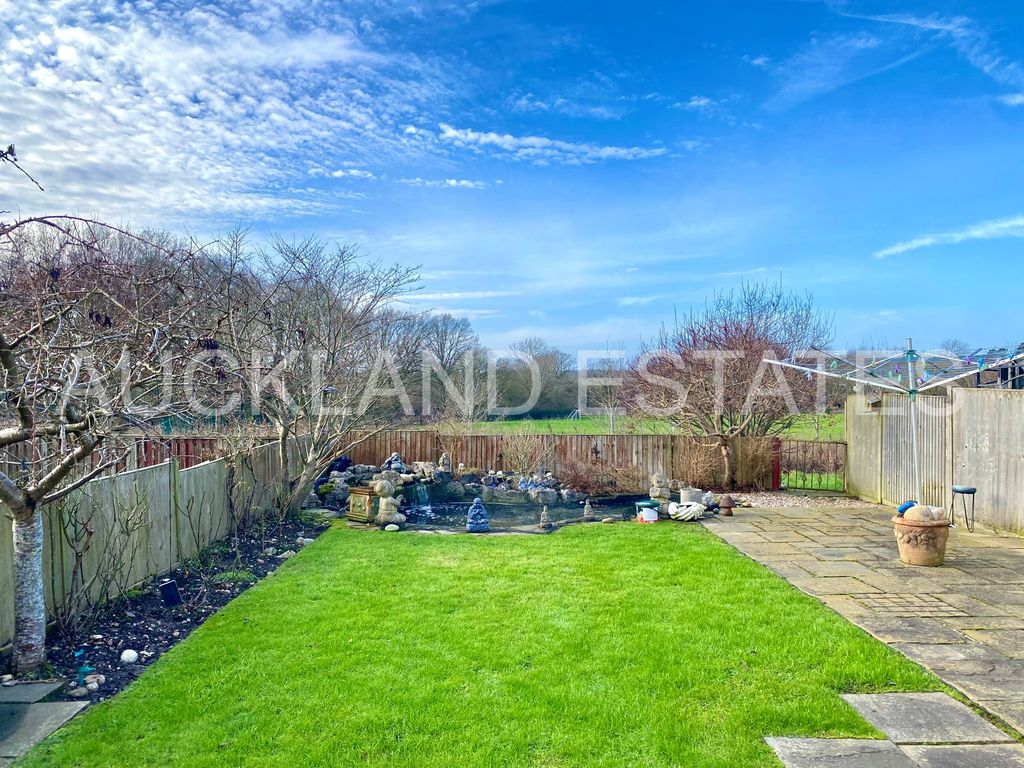 Property photo 2 of 27 Img_E7952