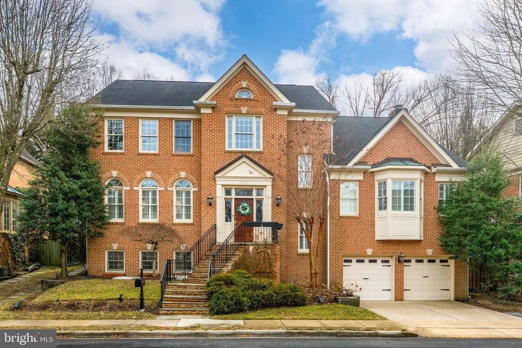 Property photo 1 of 22