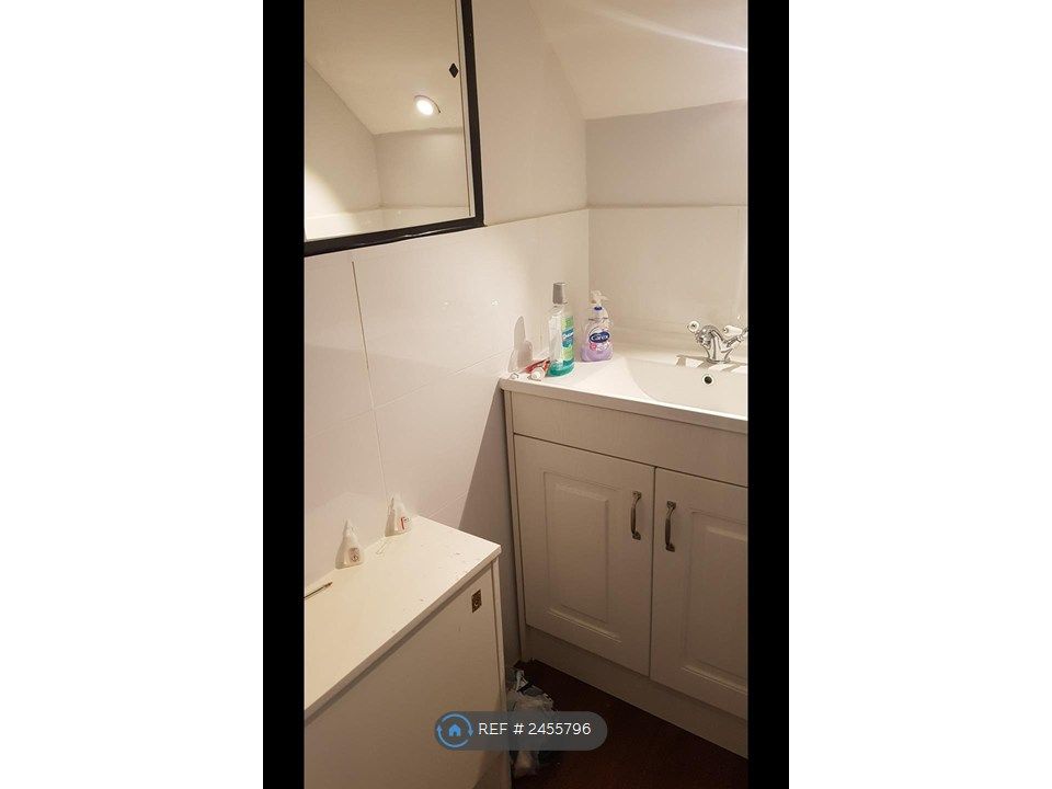 Property photo 3 of 3