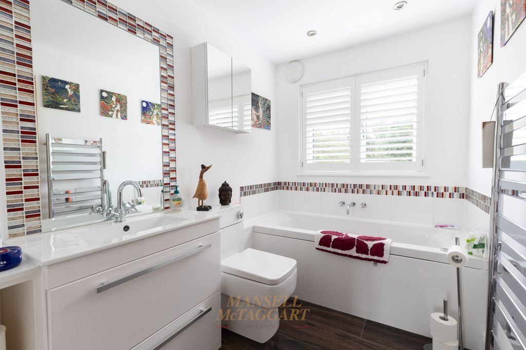 Additional image 20 of 5 bed detached house for saleHare Lane, Lingfield RH7
