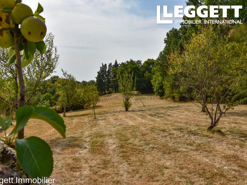 Property photo 3 of 10