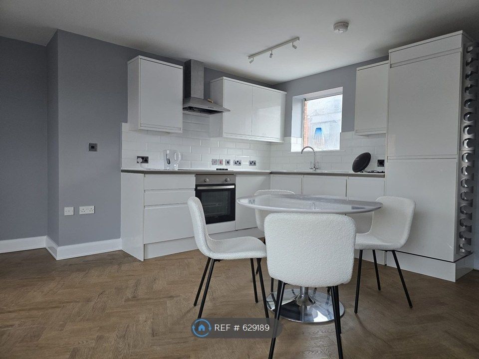 Property photo 2 of 11 Living Dining Kitchen