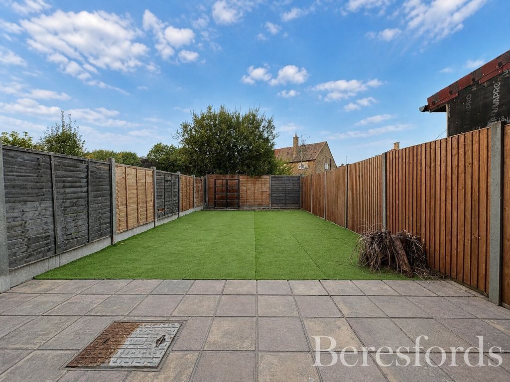 Property photo 2 of 13 Picture 2
