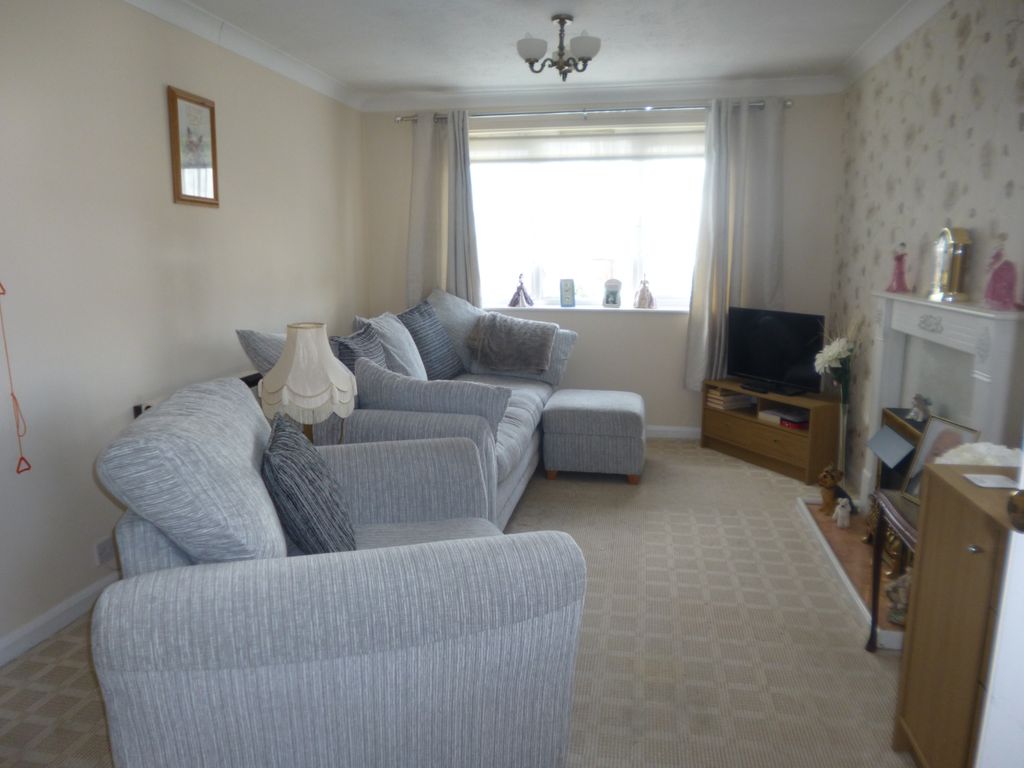 Property photo 3 of 7 Gallery