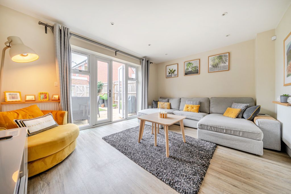 Property photo 3 of 20