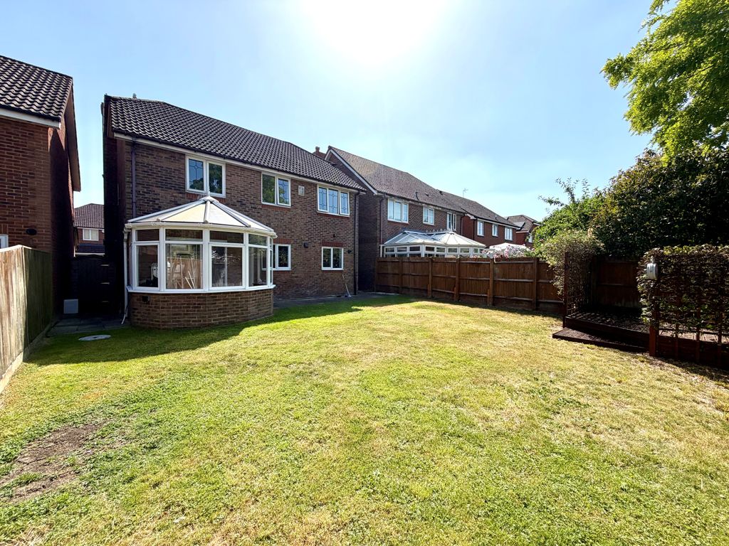 Property photo 2 of 19 Image