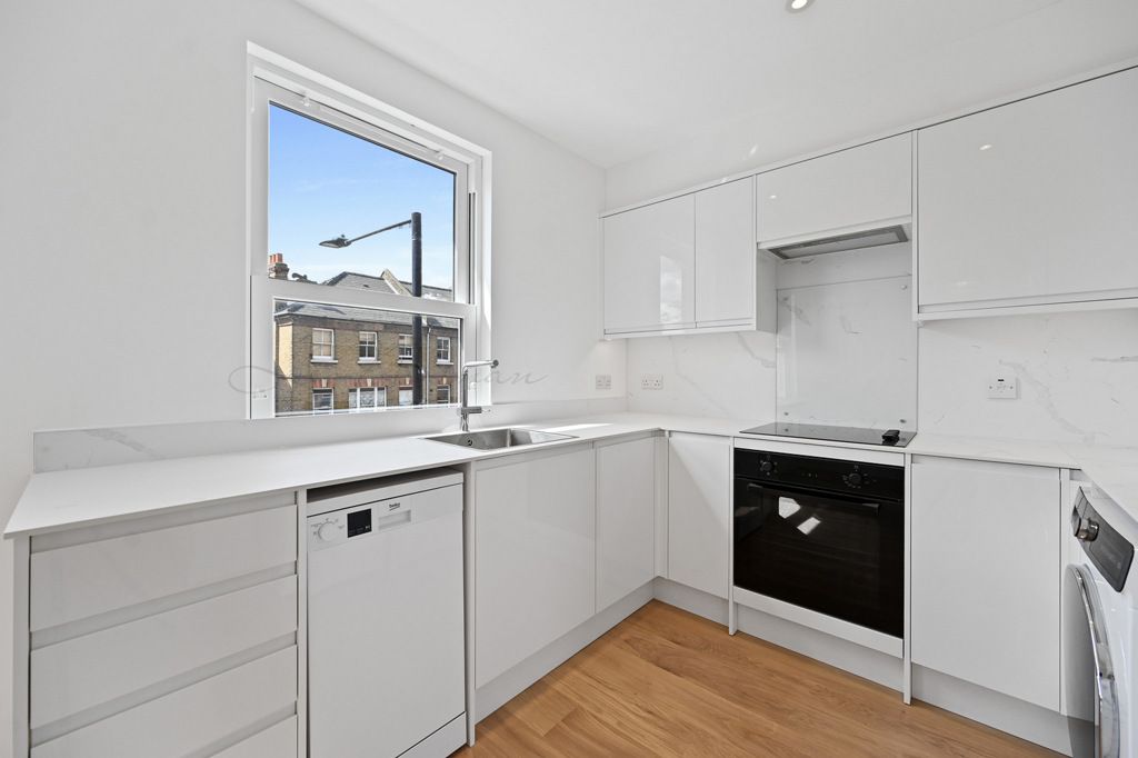 Property photo 3 of 10 Jpg