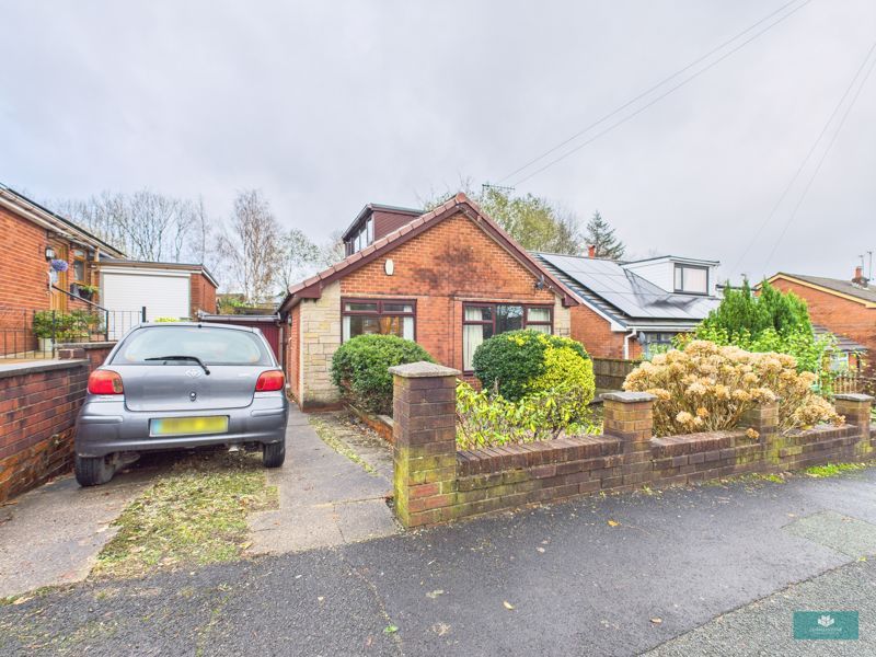 Property photo 1 of 25 Photo 9