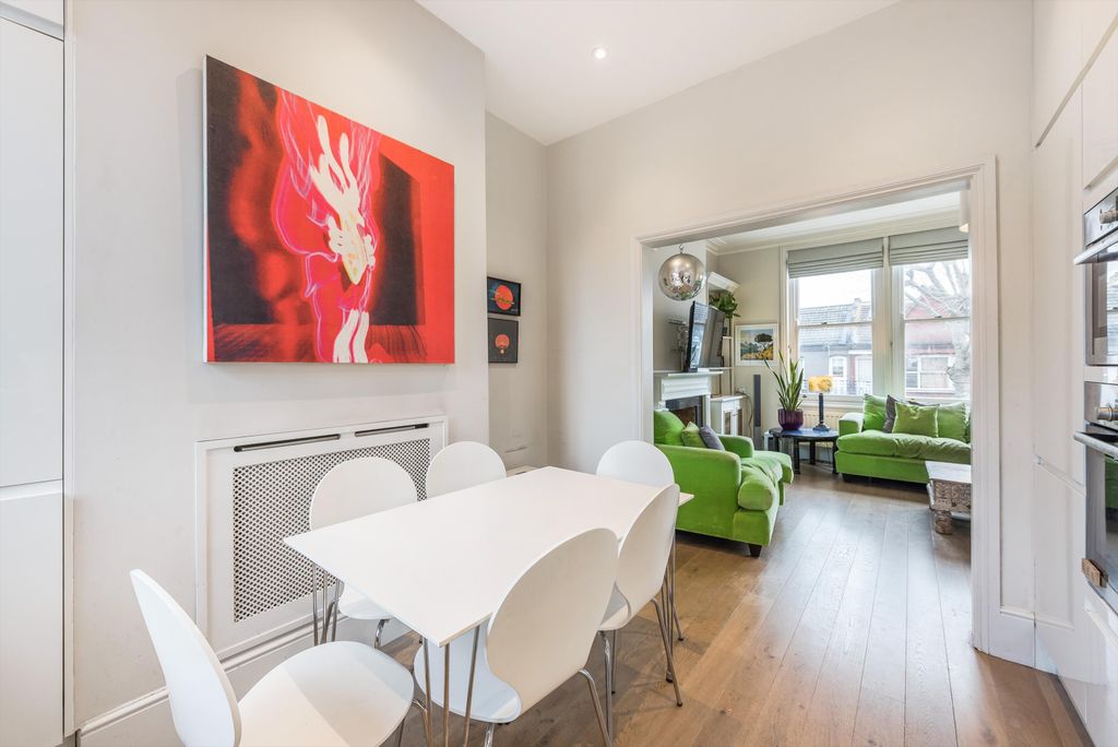 Property photo 3 of 10 Image