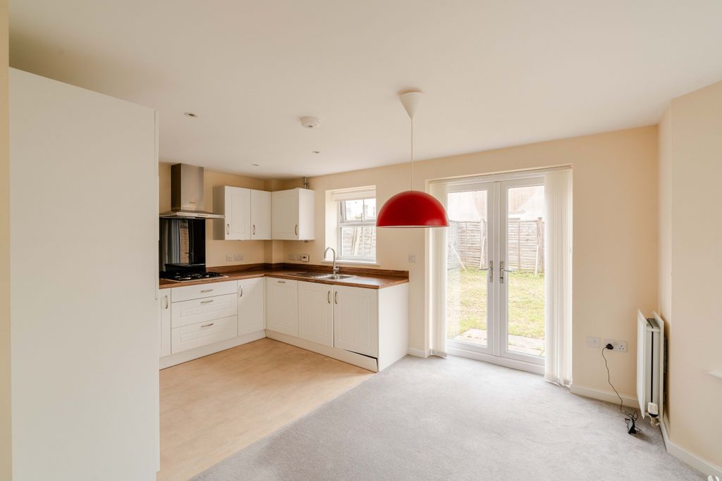 Property photo 1 of 18 16