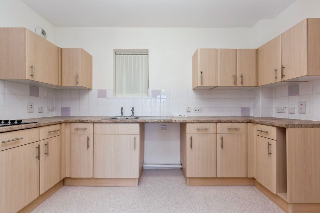 Property photo 3 of 10