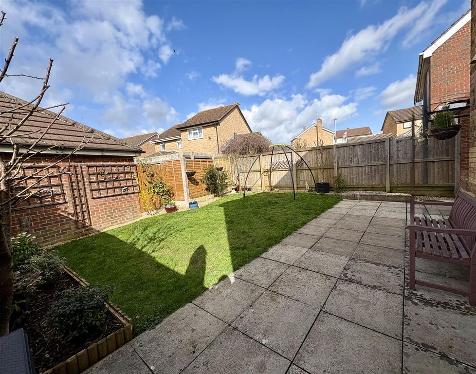 Property photo 2 of 16