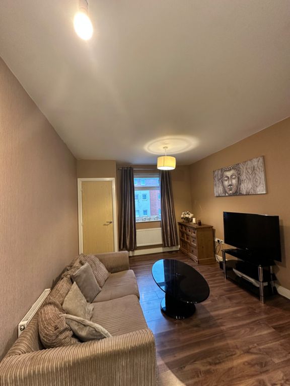 Property photo 2 of 6