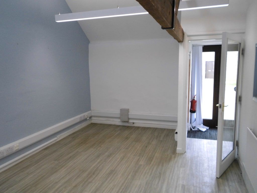 Property photo 2 of 4