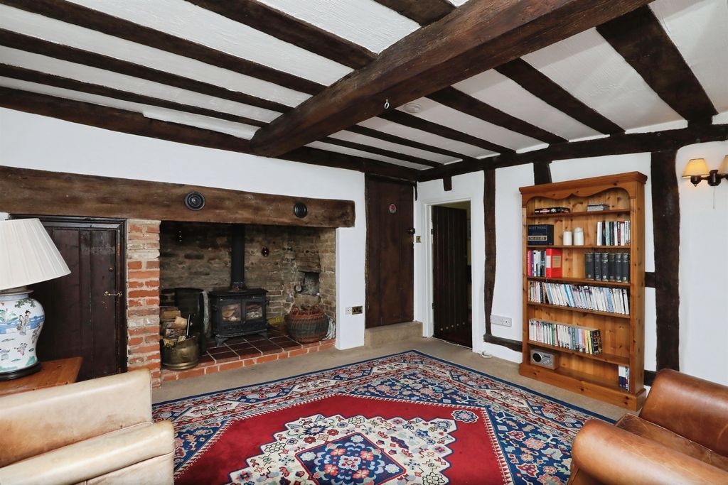 Property photo 3 of 17