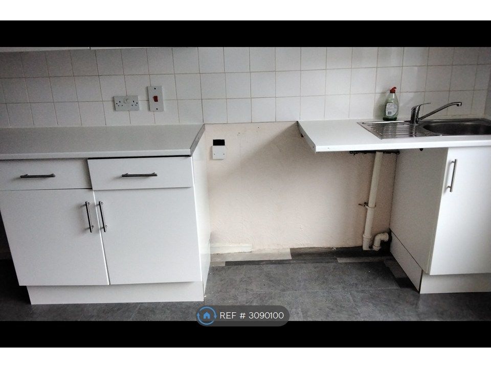 Property photo 1 of 3