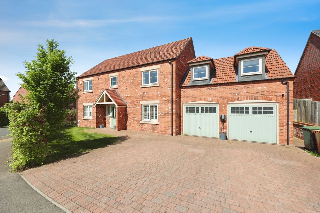 Property photo 1 of 28 4258510