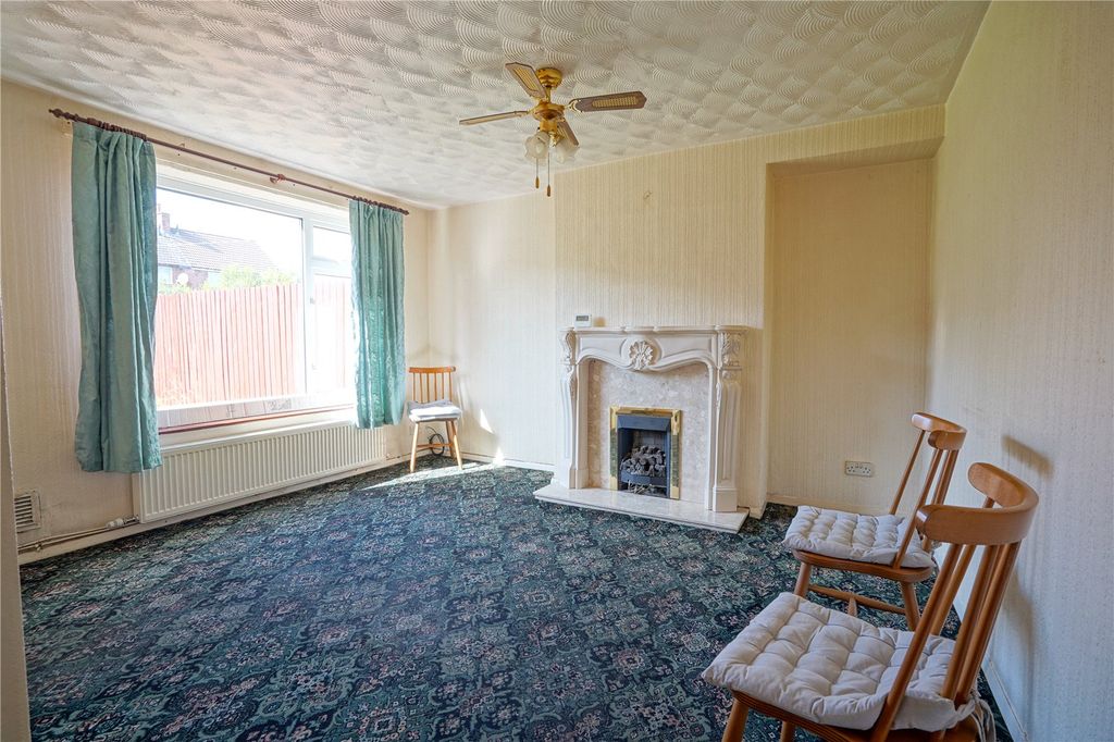 Property photo 2 of 12 Picture No. 07