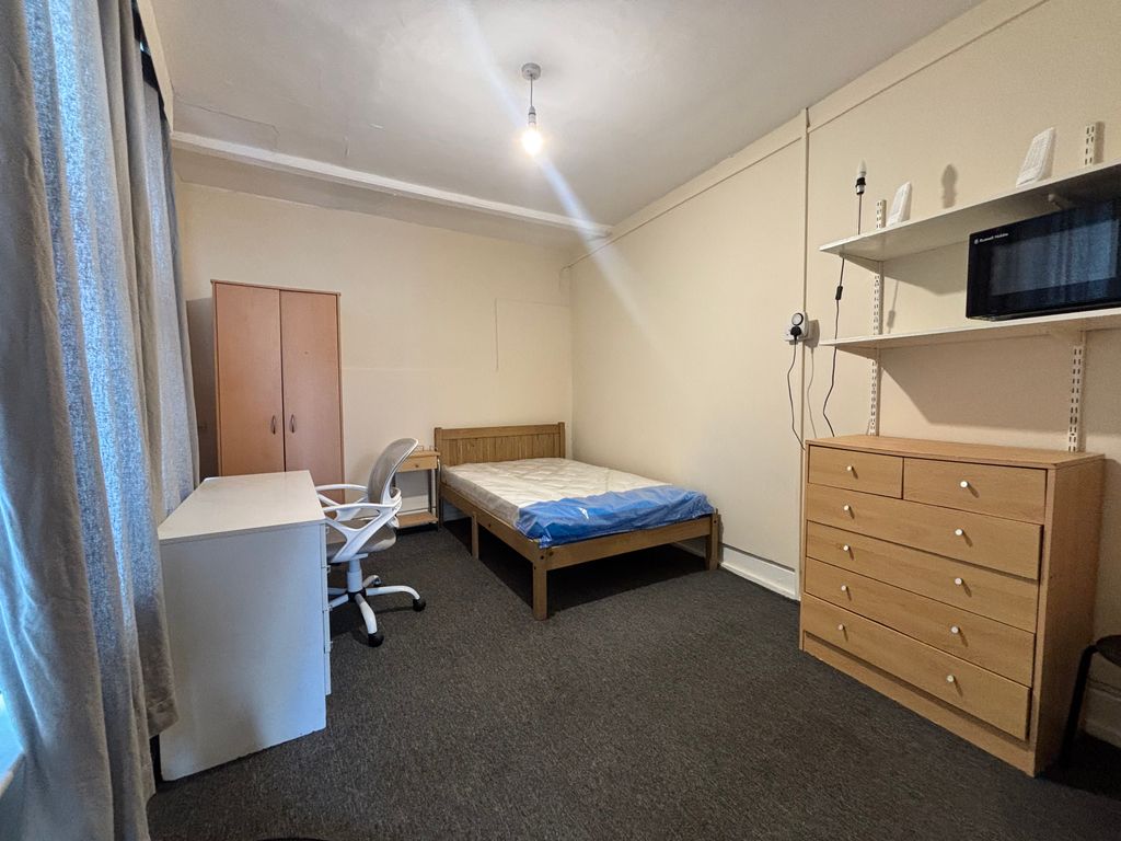 Property photo 1 of 4 Img_4796