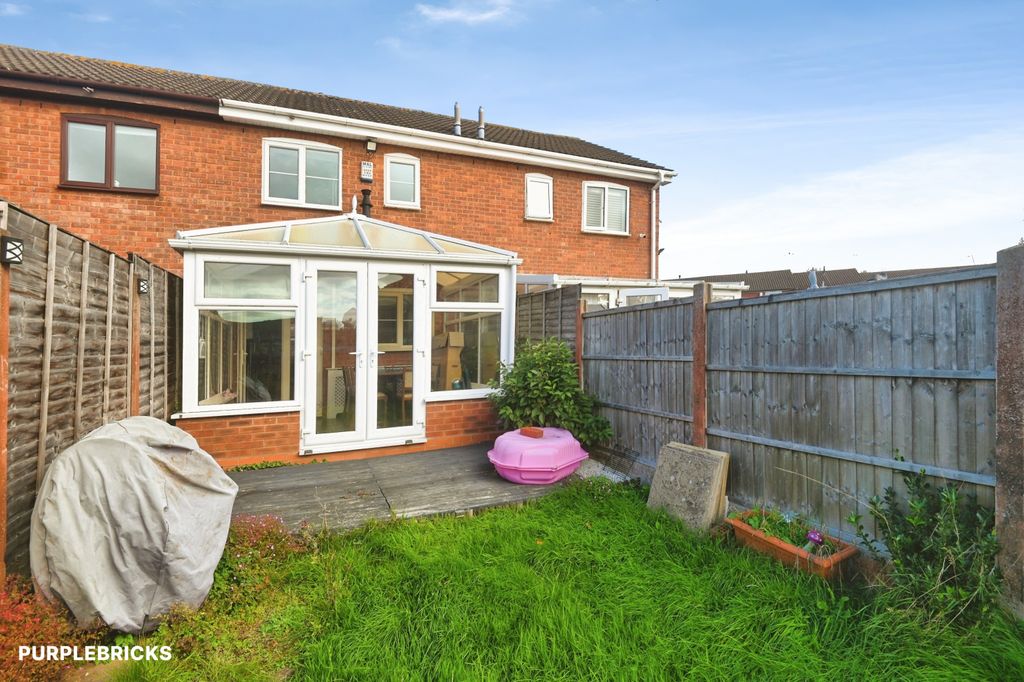 Property photo 2 of 19