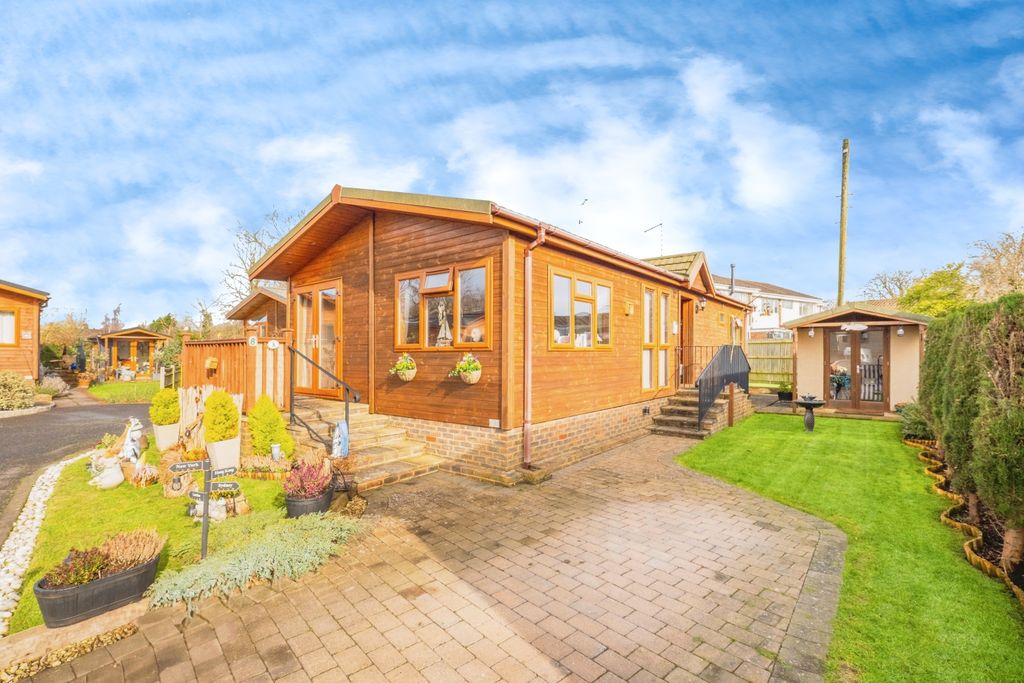 Property photo 1 of 22 Photography