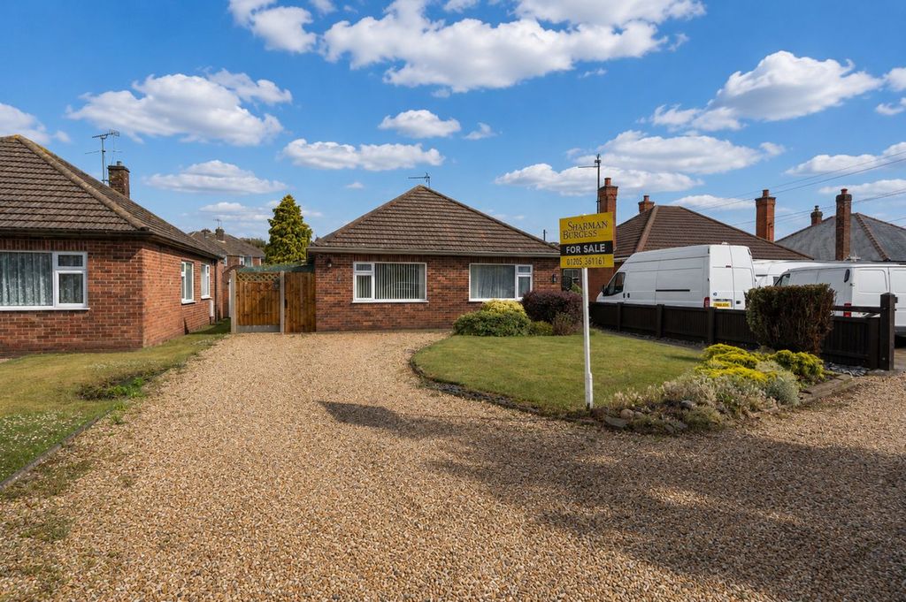 Property photo 1 of 13