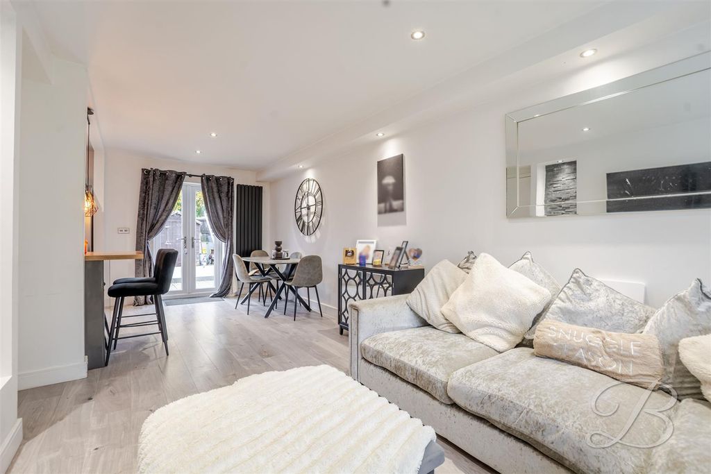 Property photo 2 of 18 Ccltd-6.Jpg