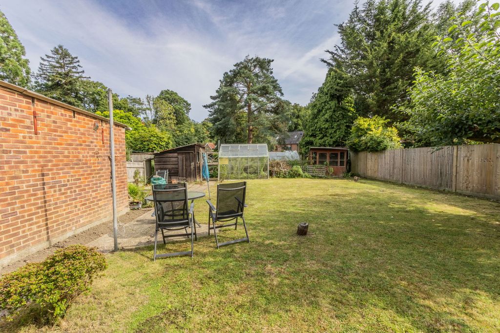 Property photo 3 of 8