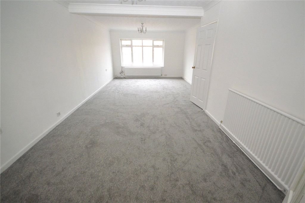 Property photo 2 of 18 Picture No. 20