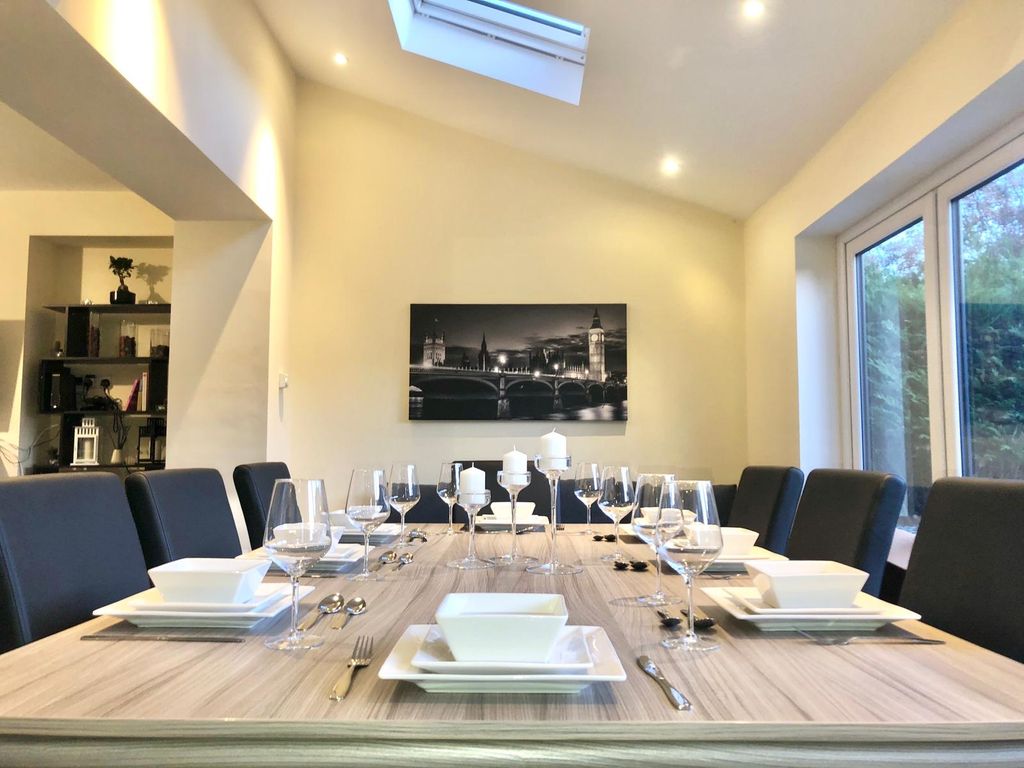 Property photo 2 of 29