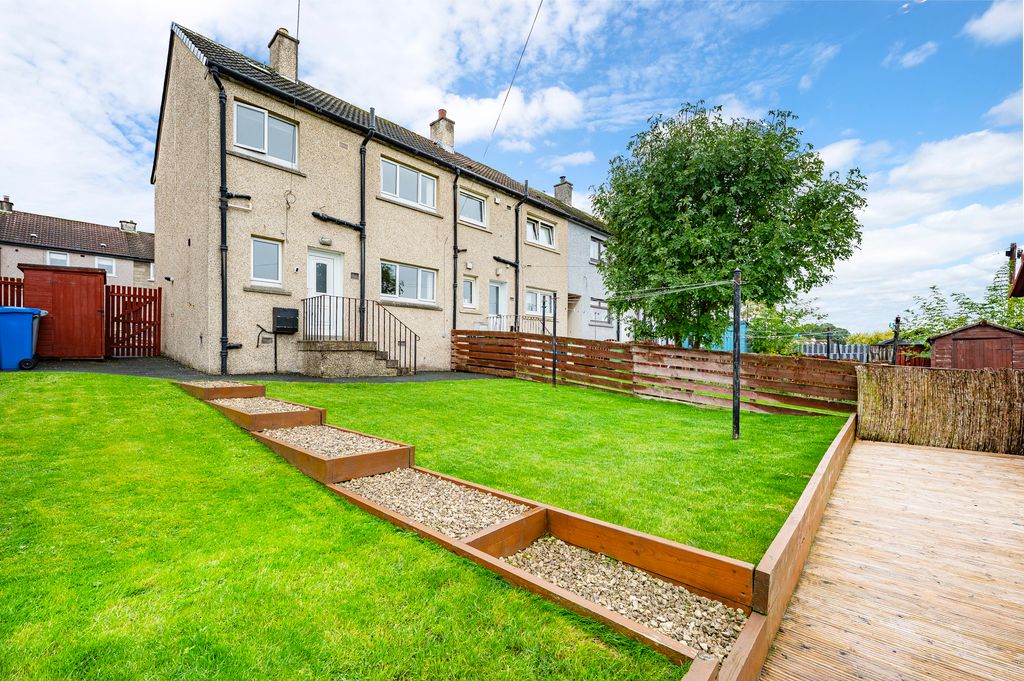 Property photo 2 of 37