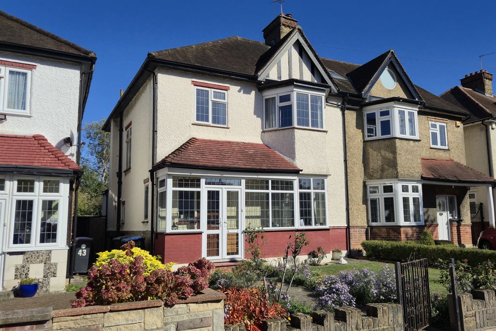 Property photo 1 of 13