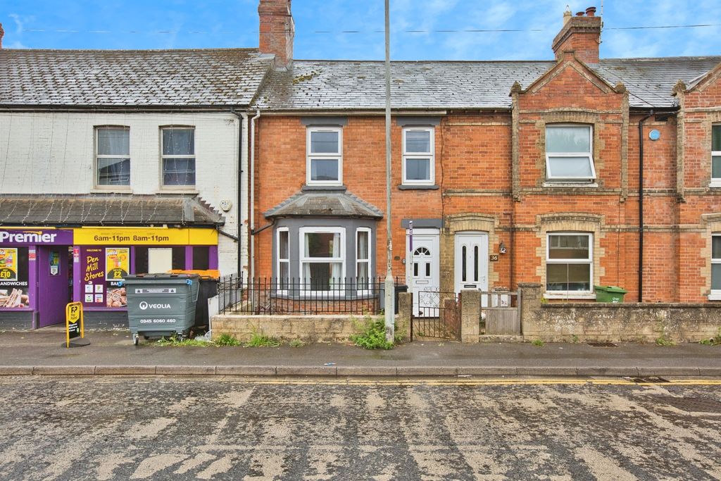Property photo 1 of 17