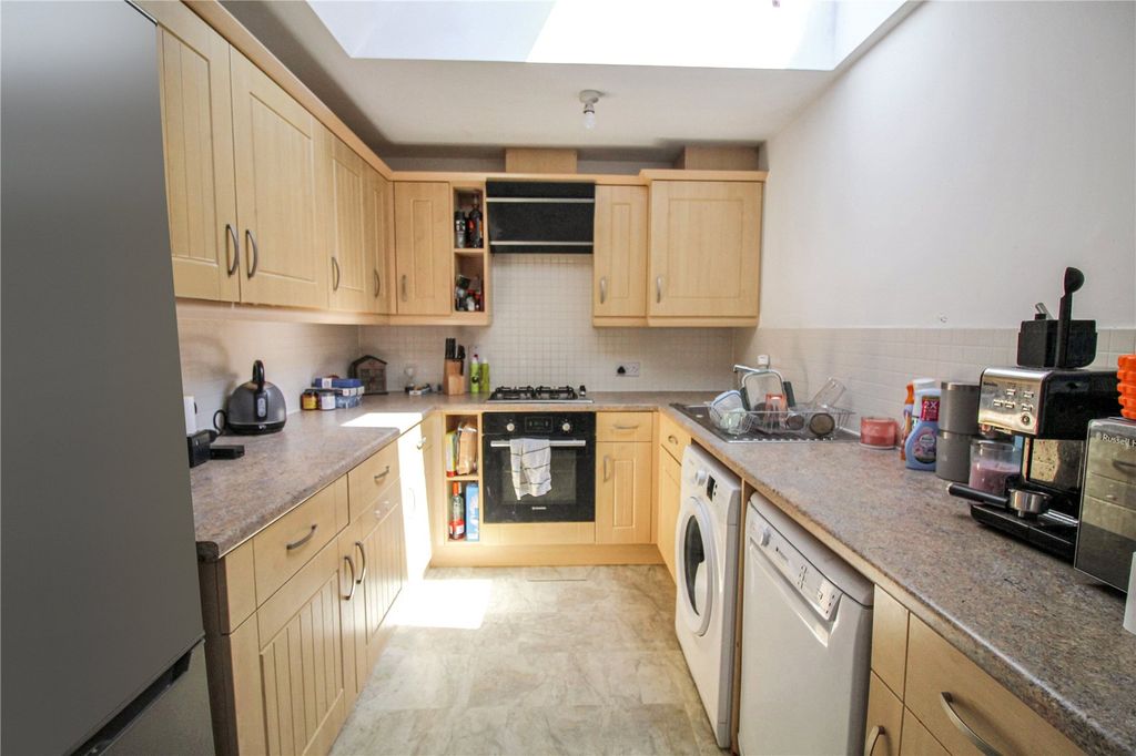 Property photo 3 of 10 Picture No. 15