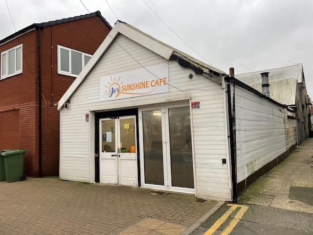 Property photo 1 of 7 Photo