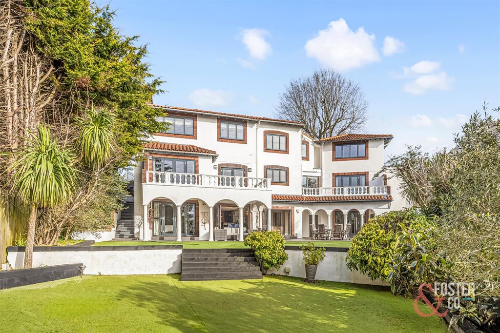 Property photo 1 of 40 Tongdean Avenue, 30-012.Jpg