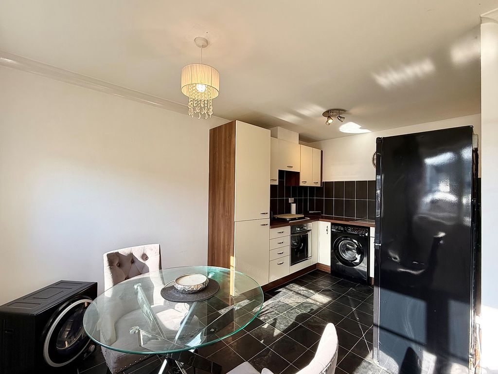 Additional image 7 of 2 bed flat for saleSomerset Gardens, Ayr KA8