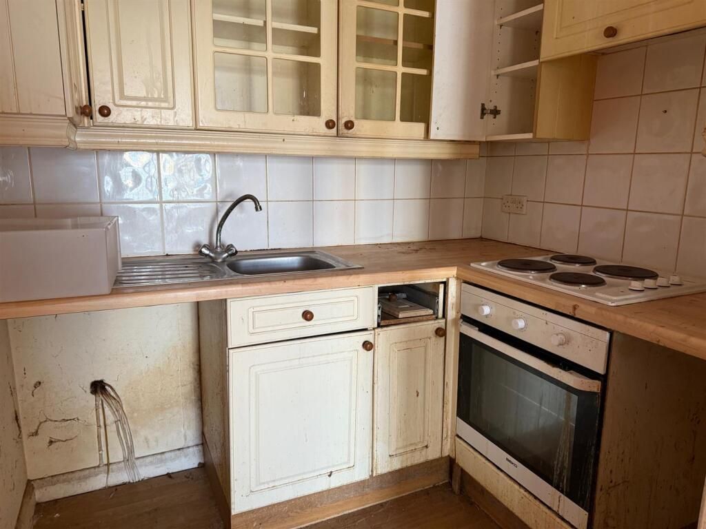 Property photo 2 of 4