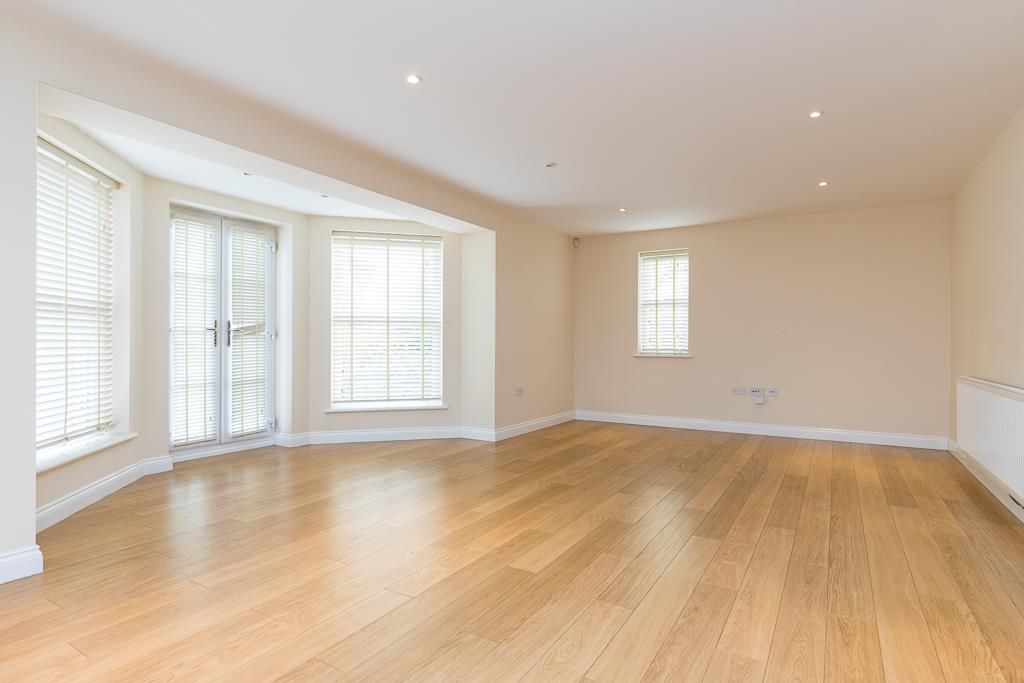 Property photo 3 of 9 Open Plan Kitchen/ Dining/ Living Room