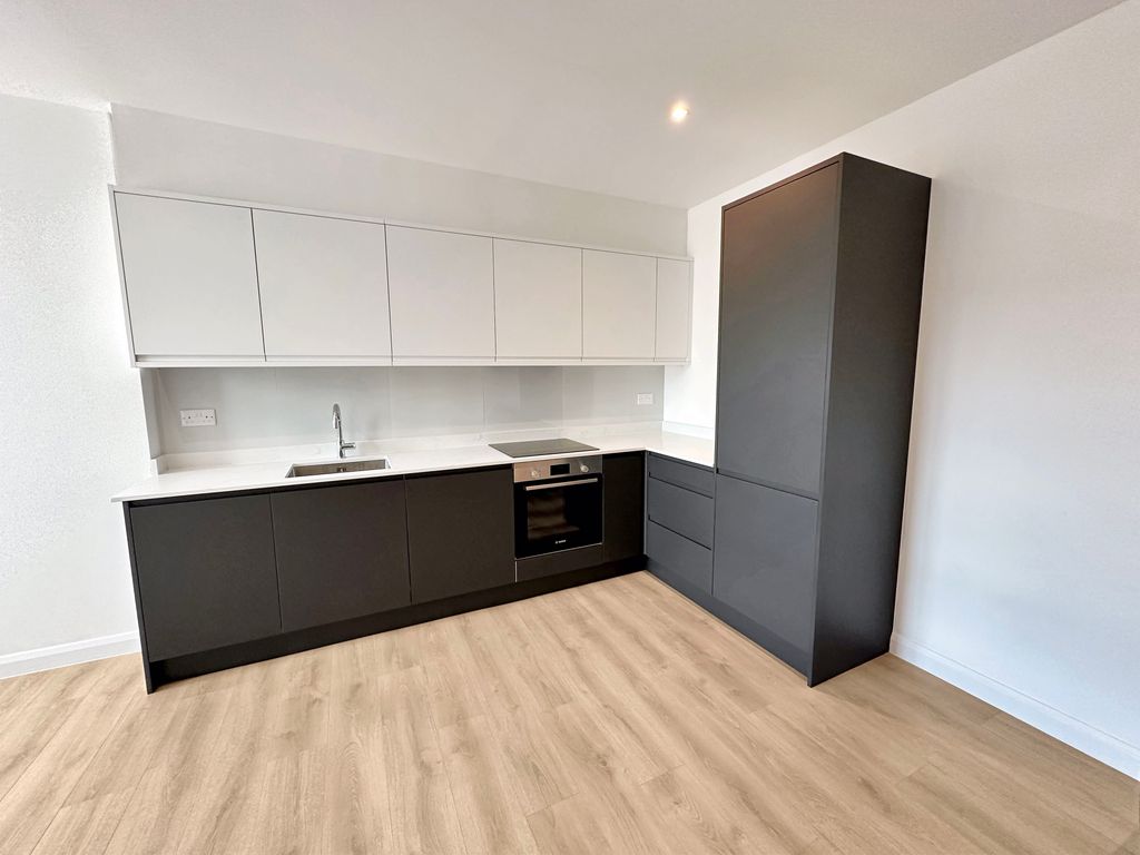 Property photo 3 of 11 Photo 9