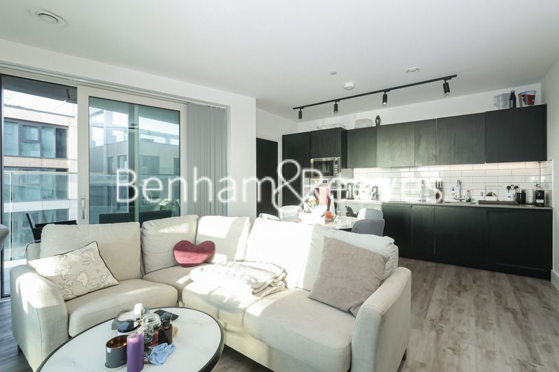 Property photo 1 of 19